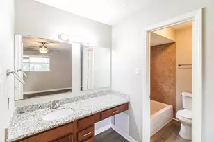 3206 Teakwood Cir, Dickinson, TX 77539 - Photo 10