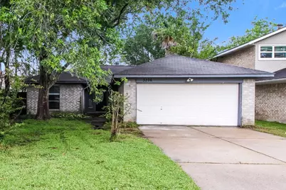 3206 Teakwood Circle, Dickinson, TX 77539 - Photo 1