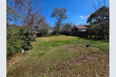 7543 Allsup Street, Houston, TX 77061 - Photo 2