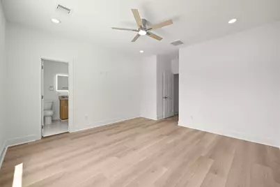 4104 Falls St, Houston, TX 77026 - Photo 24