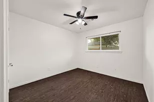 11423 Kirkmeadow Dr, Houston, TX 77089 - Photo 12
