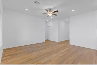 9011 Serene Haven, Rosharon, TX 77583 - Photo 12