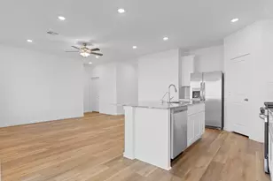 9011 Serene Haven, Rosharon, TX 77583 - Photo 8