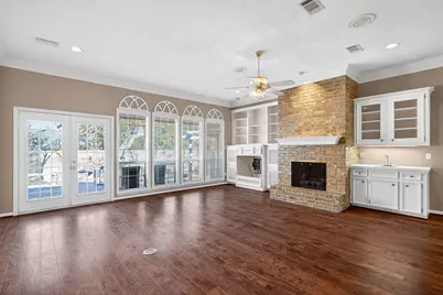 207 Hearthstone Circle, College Station, TX 77840 - Photo 6