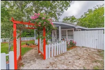 4910 Charles Street, Seabrook, TX 77586 - Photo 2
