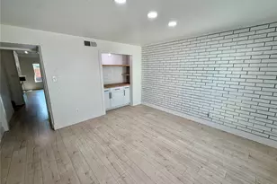 71 Cayenne Common, Lake Jackson, TX 77566 - Photo 24