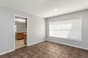 2015 Braesmeadow Ln, Sugar Land, TX 77479 - Photo 12