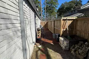 17003 Kings Walk Ln, Houston, TX 77070 - Photo 30