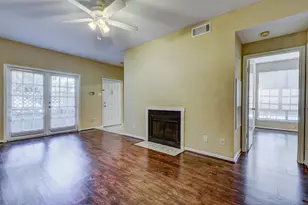 2121 El Paseo St, Houston, TX 77054 - Photo 6