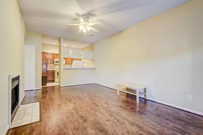 2121 El Paseo Street #1705, Houston, TX 77054 - Photo 4