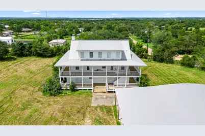 812 W Tobias Road, Ellinger, TX 78938 - Photo 2