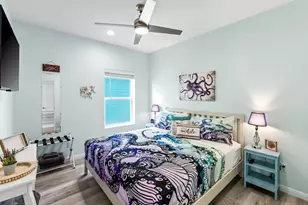990 Jean St, Gilchrist, TX 77617 - Photo 16