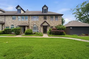 2255 Broadlawn Dr, Houston, TX 77058 - Photo 2