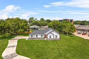 2315 Progress Dr, Brenham, TX 77833 - Photo 4