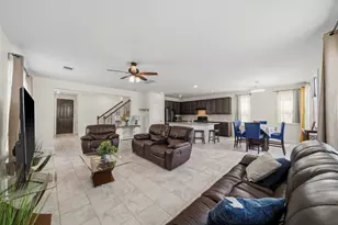 19826 Belissima Aurora Ln, Cypress, TX 77433 - Photo 6