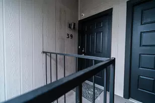 10811 Richmond Ave, Houston, TX 77042 - Photo 14
