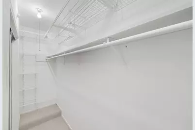 1805 Stoney Brook Drive #105, Houston, TX 77063 - Photo 16
