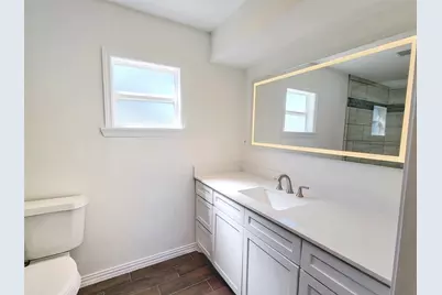 519 N Shady Lane, La Porte, TX 77571 - Photo 22