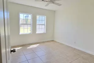 519 N Shady Ln, La Porte, TX 77571 - Photo 16