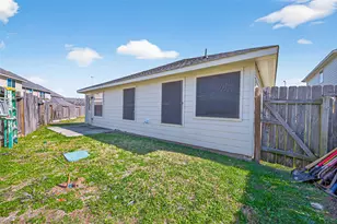 1511 Imperial Manor Ln, Houston, TX 77073 - Photo 32