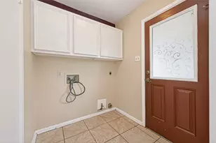 30207 E Geneva Dr, Spring, TX 77386 - Photo 12
