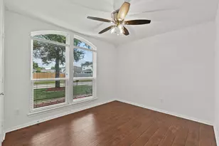 202 Pebble Walk Ln, Dickinson, TX 77539 - Photo 14
