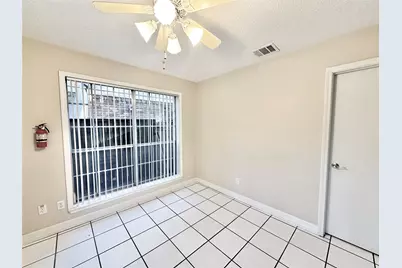 65 Hickory Oak Drive, The Woodlands, TX 77381 - Photo 10