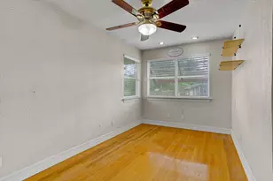 112 Persimmon Ln, Lake Jackson, TX 77566 - Photo 26