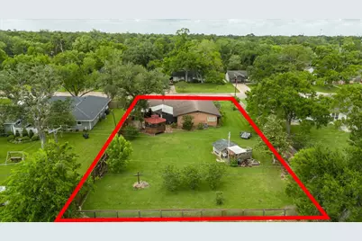 112 Persimmon Lane, Lake Jackson, TX 77566 - Photo 50