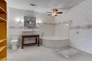 112 Persimmon Ln, Lake Jackson, TX 77566 - Photo 24