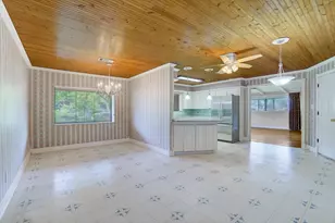 112 Persimmon Ln, Lake Jackson, TX 77566 - Photo 18