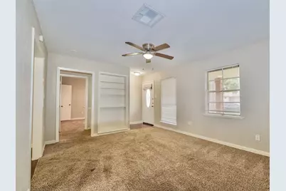 2918 16th Avenue N, Texas City, TX 77590 - Photo 4