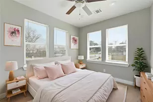 5715 Enid St, Houston, TX 77009 - Photo 16