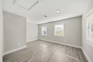 8302 Tavenor Ln, Houston, TX 77075 - Photo 28