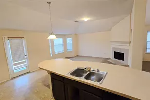 6111 Plantation Forest Dr, Katy, TX 77449 - Photo 12