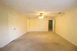 13026 Cavern Park Dr, San Antonio, TX 78249 - Photo 14