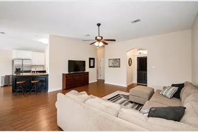205 Poppy Street, Lake Jackson, TX 77566 - Photo 6