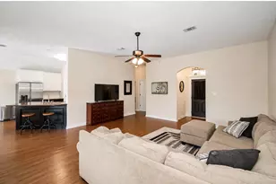 205 Poppy St, Lake Jackson, TX 77566 - Photo 6