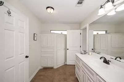 205 Poppy Street, Lake Jackson, TX 77566 - Photo 14