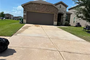 6703 Cortenridge Ln, Houston, TX 77048 - Photo 1