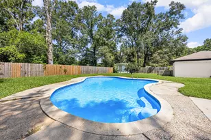 2658 S Woodloch St, Woodloch, TX 77385 - Photo 18