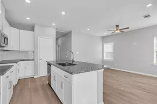 4905 Paula St, Houston, TX 77033 - Photo 10