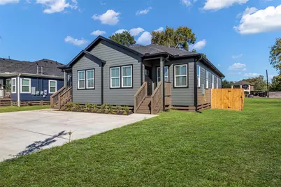 4905 Paula Street #B, Houston, TX 77033 - Photo 2