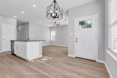 4905 Paula Street #B, Houston, TX 77033 - Photo 12