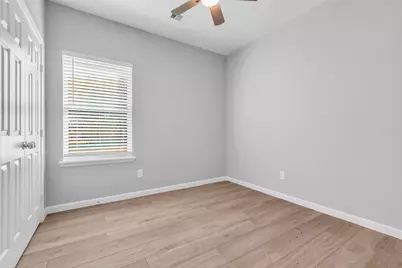 4905 Paula Street #B, Houston, TX 77033 - Photo 24