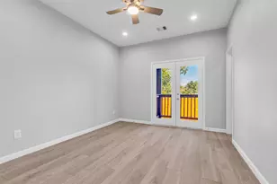 4905 Paula St, Houston, TX 77033 - Photo 20