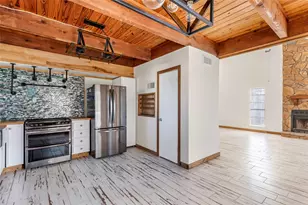 61 S Hilltop St, Point Blank, TX 77364 - Photo 18