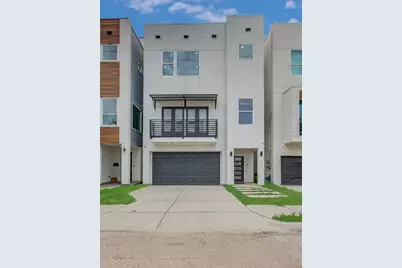 704 Gregg Street, Houston, TX 77020 - Photo 1