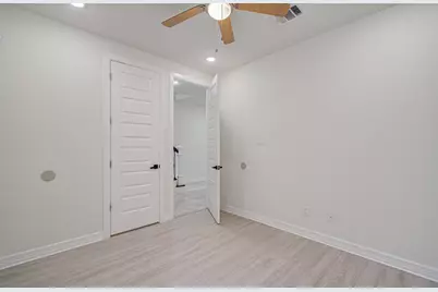 704 Gregg Street, Houston, TX 77020 - Photo 6