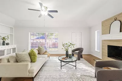 5339 Appleblossom Lane, Friendswood, TX 77546 - Photo 2